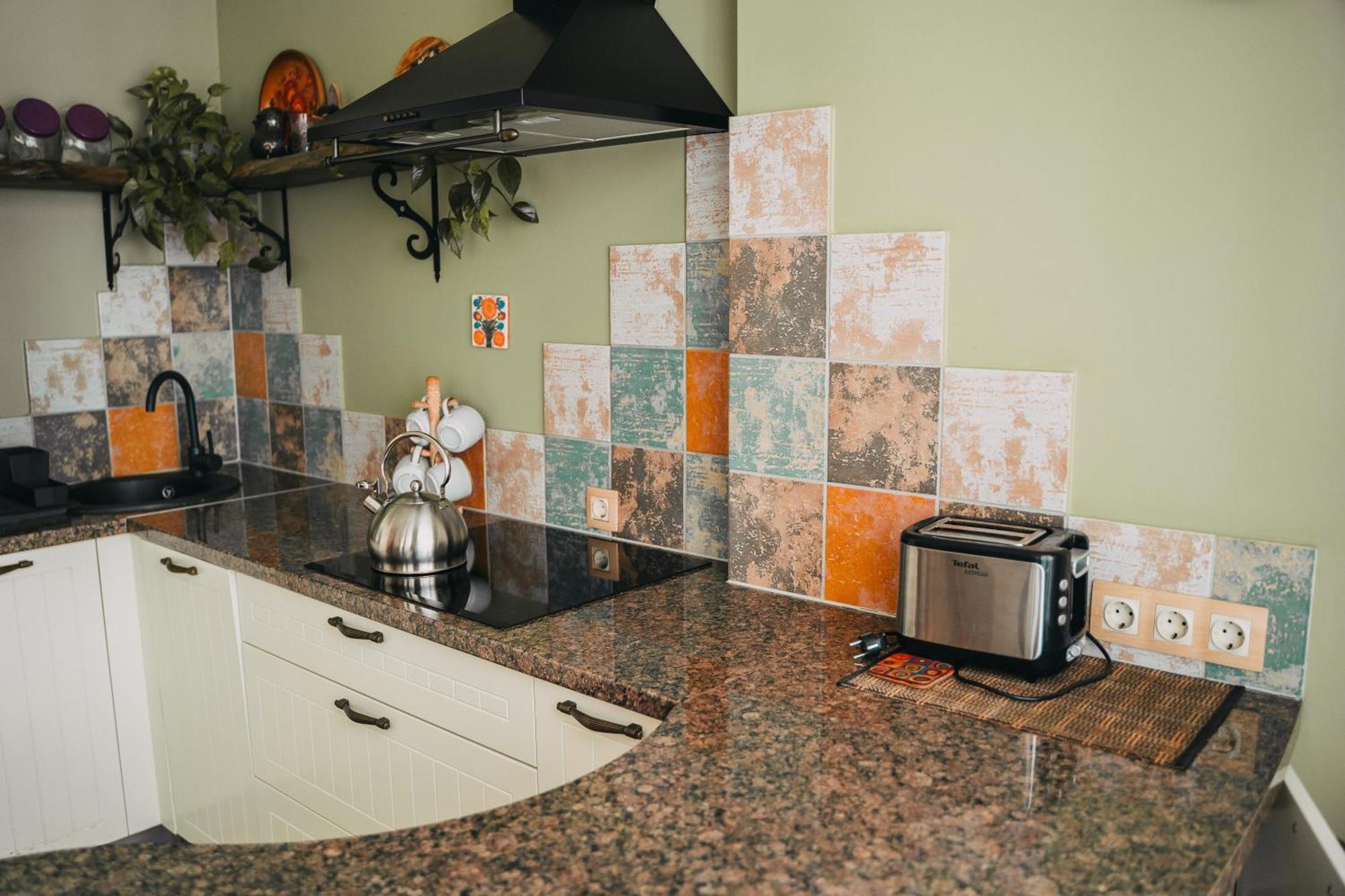 Family Apartment In Riga Center And Free Parking Eksteriør billede